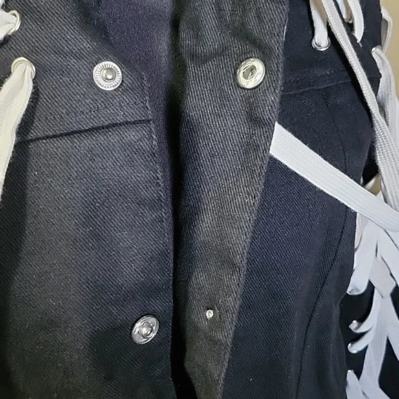 Jacket - Picture 5 of 5